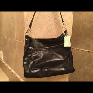 COACH Poppy Leather Perri Hippie black Cross Body